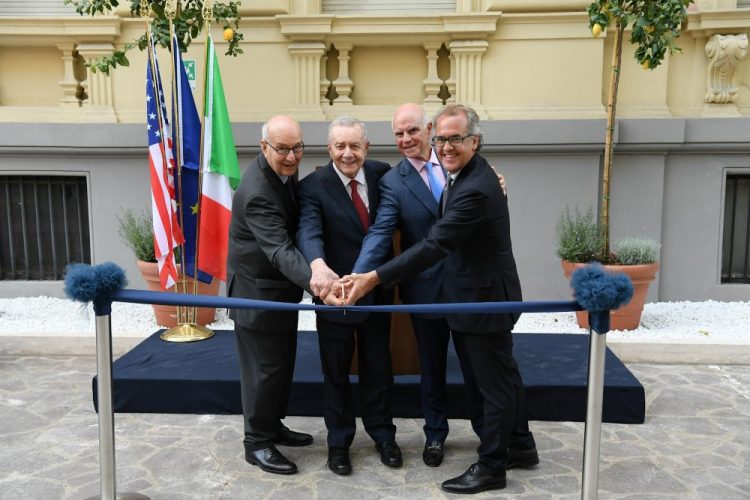 President Franco Pavoncello, the Hon. Frank J. Guarini, Chair Sal Salibello, Mr. Francesco Ruspoli