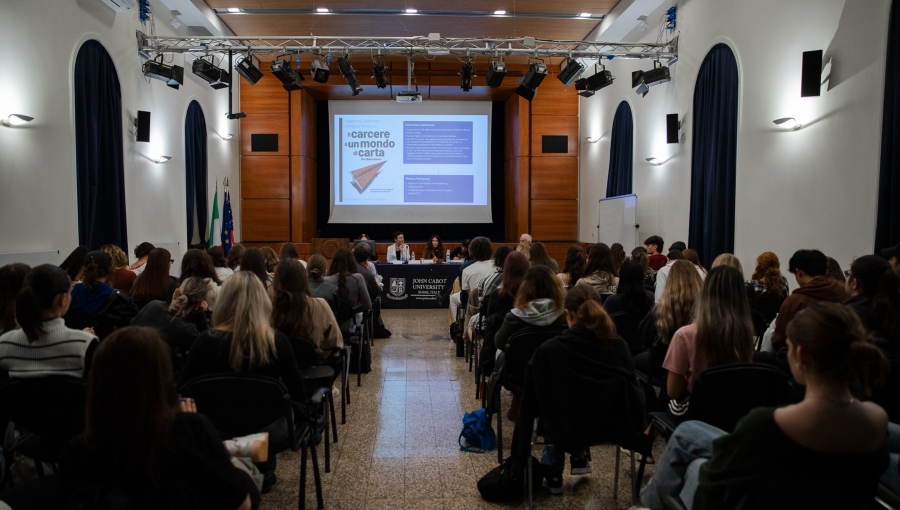 Prison is a World of Paper: Guarini Institute Welcomes Authors Valentina Calderone and Marica Fantauzzi